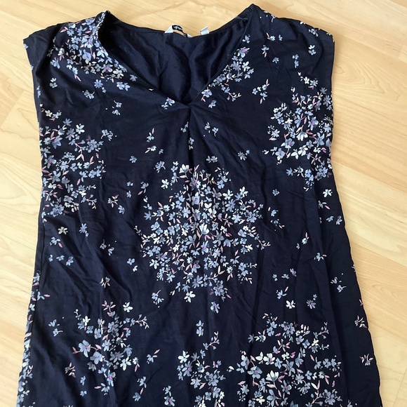 Navy blue blouse - Picture 1 of 1
